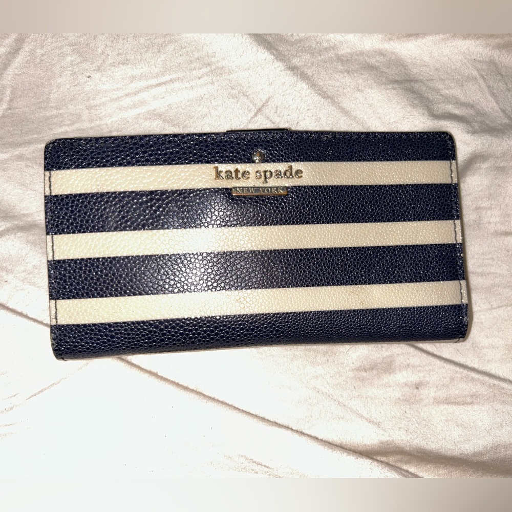 Kate spade wallet